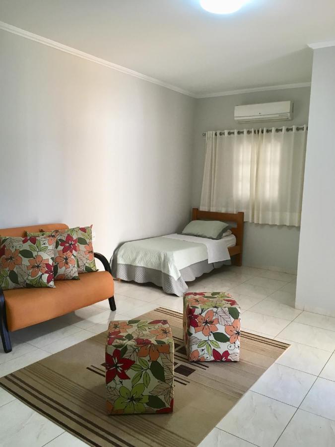 Oasis Hotel Severinia Luaran gambar